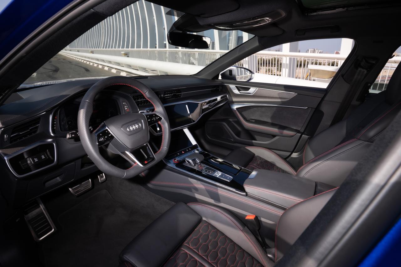 Audi RS6 Avant   BLUE 2023 Rental Dubai