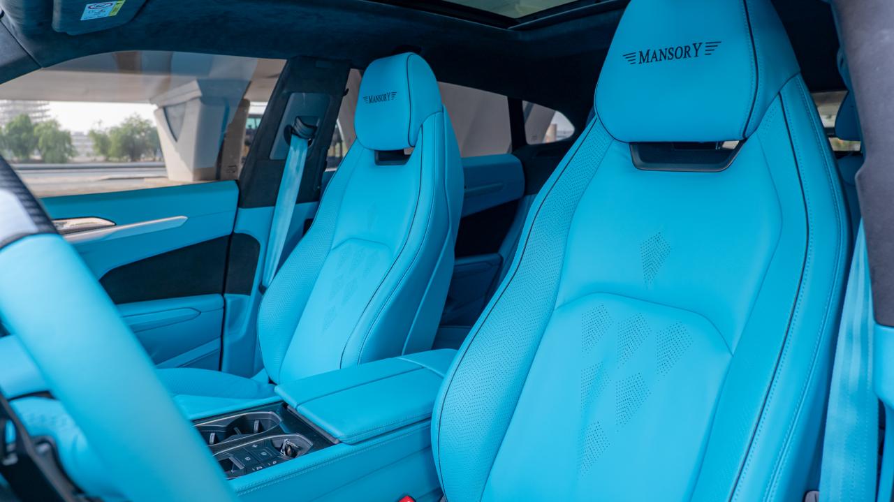 Lamborghini Urus Mansory -beautiful Turquoise /teal with black carbon  Turquoise  2023 Rental Dubai