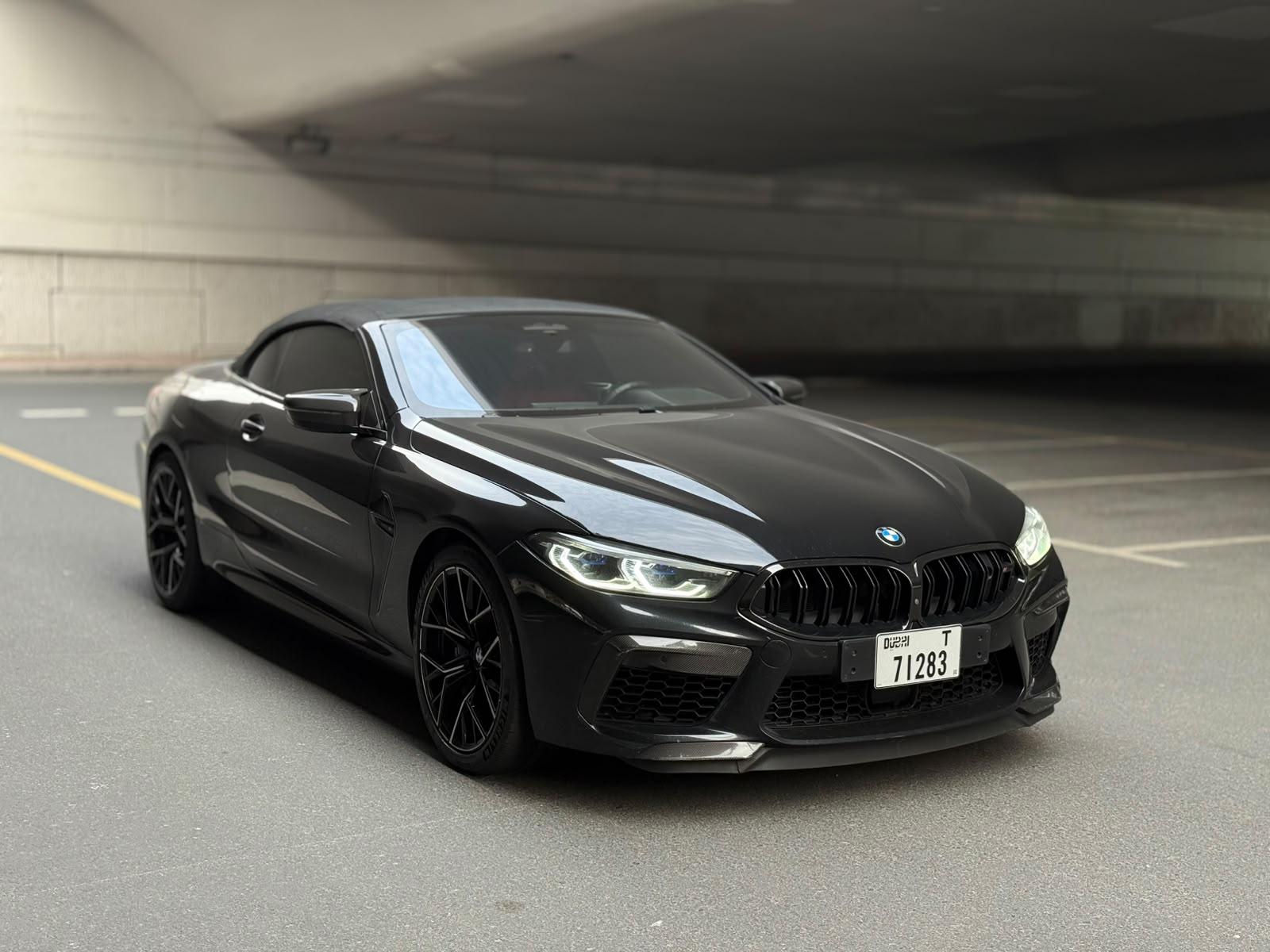 استئجار BMW M8 Competition Cabrio  أسود 2024 فى دبي