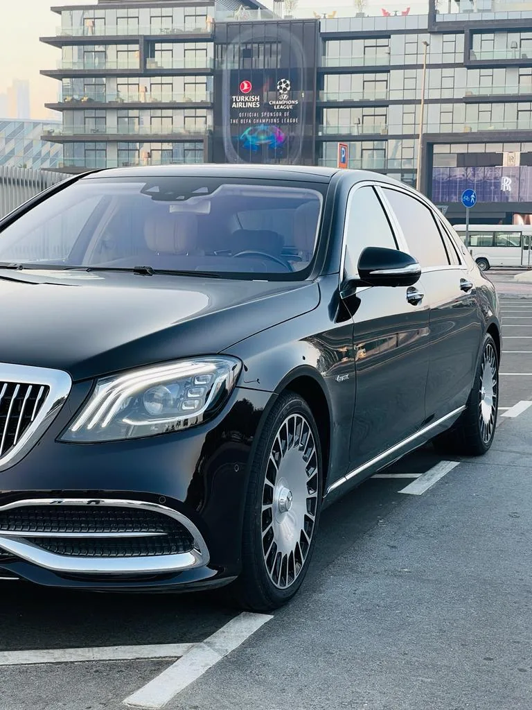 Mercedes Maybach S560  BLACK  Rental Dubai
