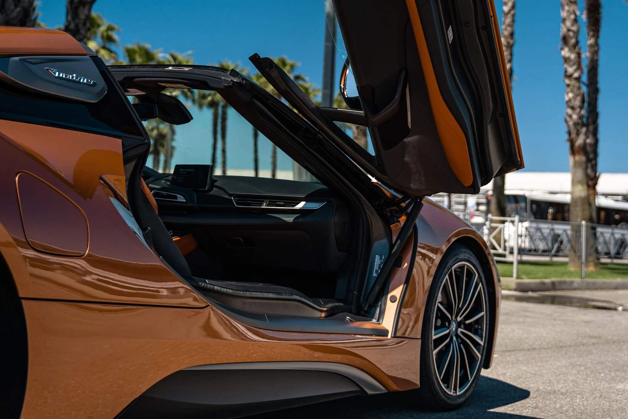 louer BMW i8 Roadster Orange  ORANGE 