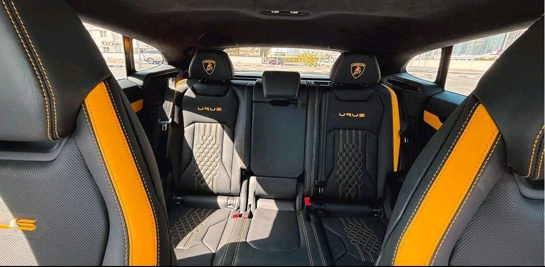استئجار Lamborghini Urus   ???? 2024 فى دبي