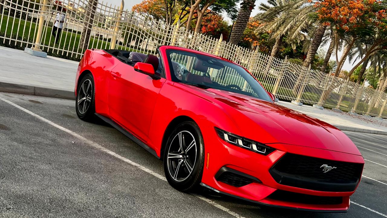 louer Ford Mustang Red  RED 