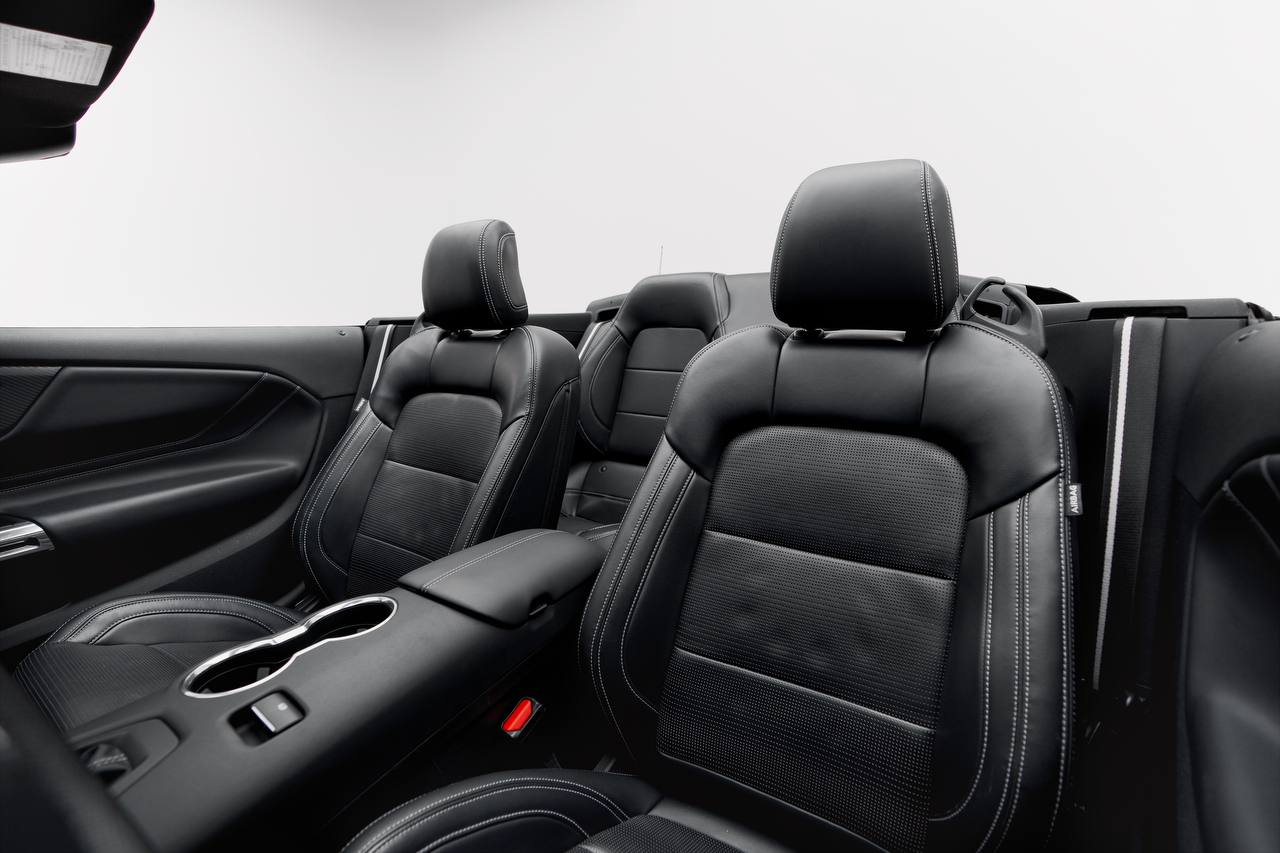 hire Ford Mustang GT (V8) 2024 in dubai