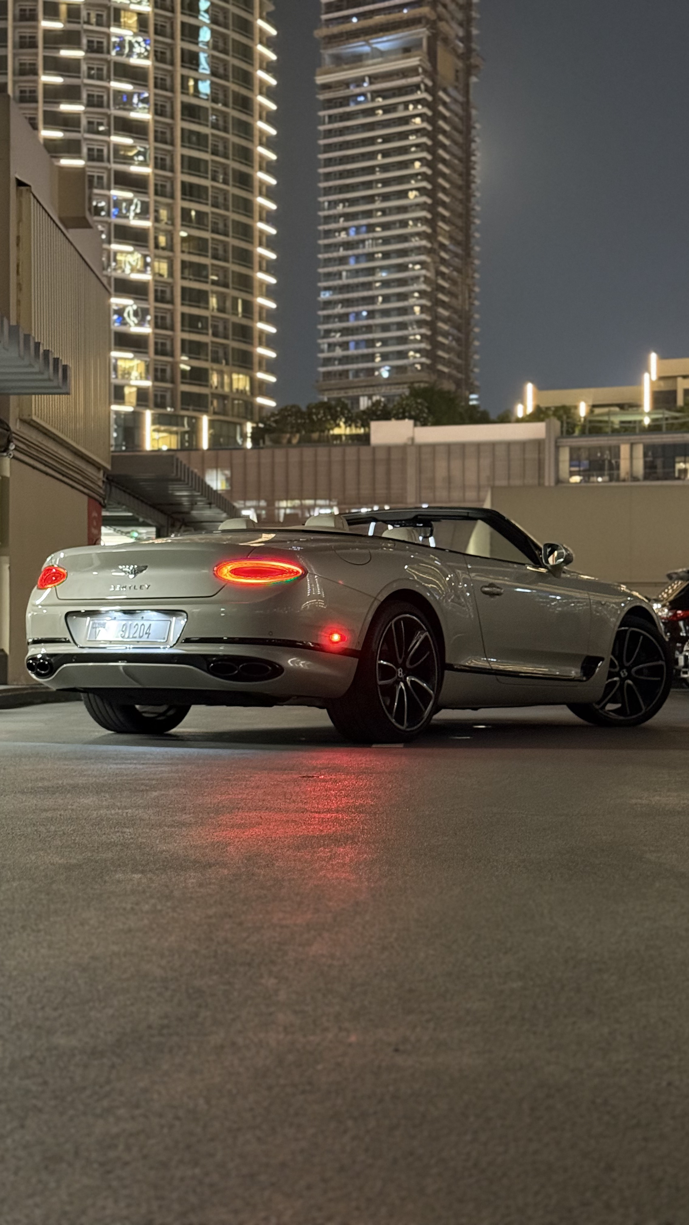 hire Bentley Continental GTC  in dubai