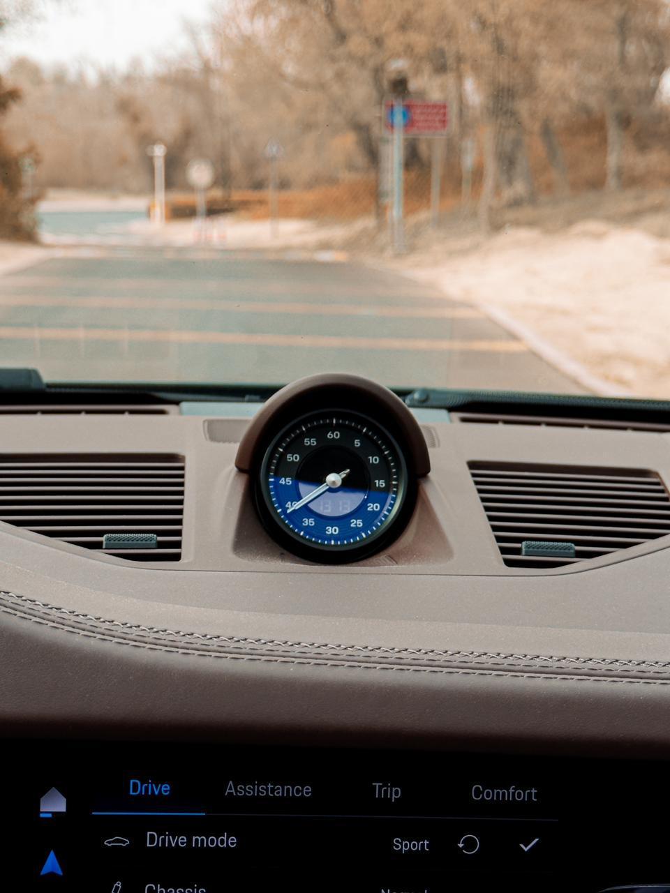 Porsche Targa 4 GTS 2026  GREEN 2026 Rental Dubai