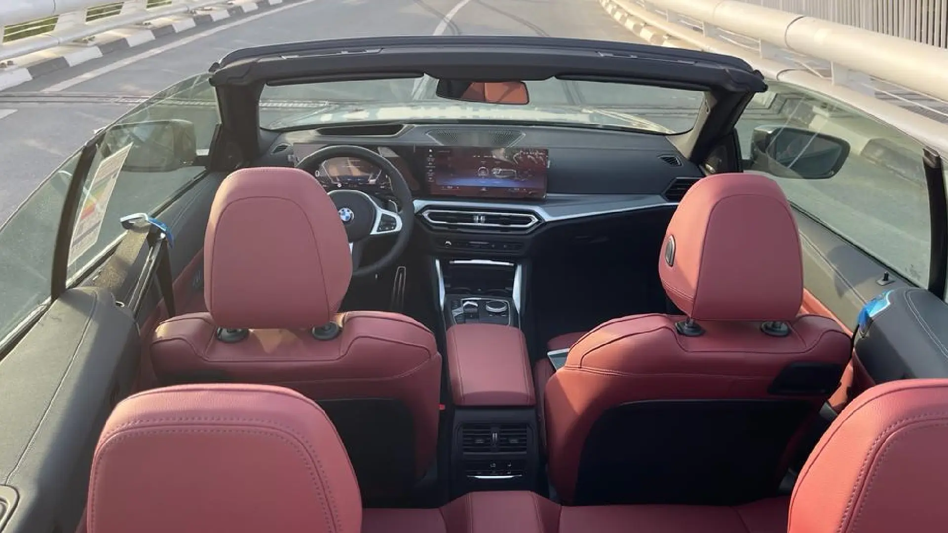 louer BMW 420i Convertible 2024 à Dubaï