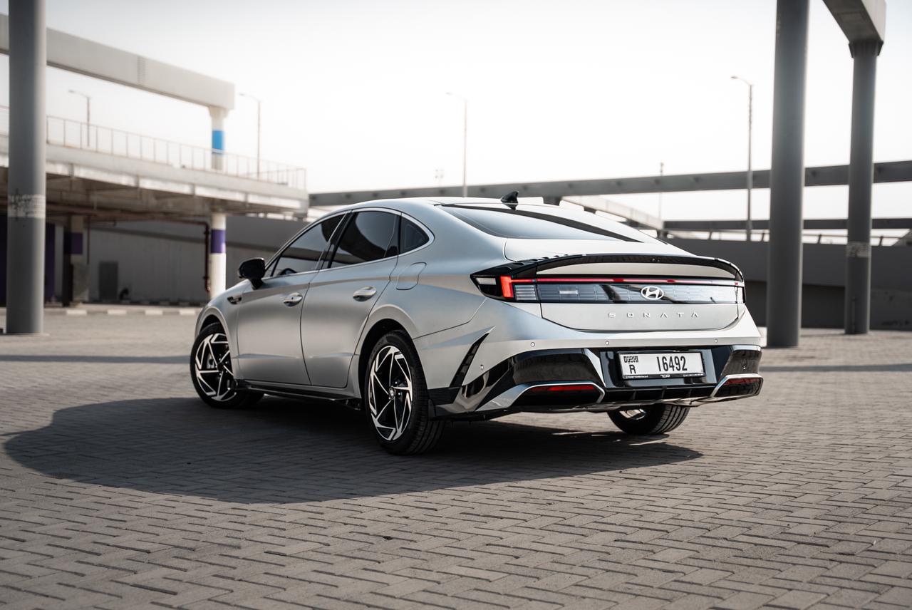 louer Hyundai Elantra 2025 2025 à Dubaï