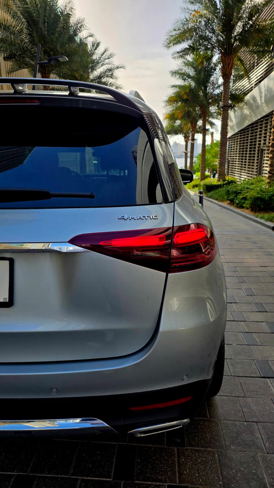 Mercedes GLE 450 4MATIC    Silver 2025 Rental Dubai